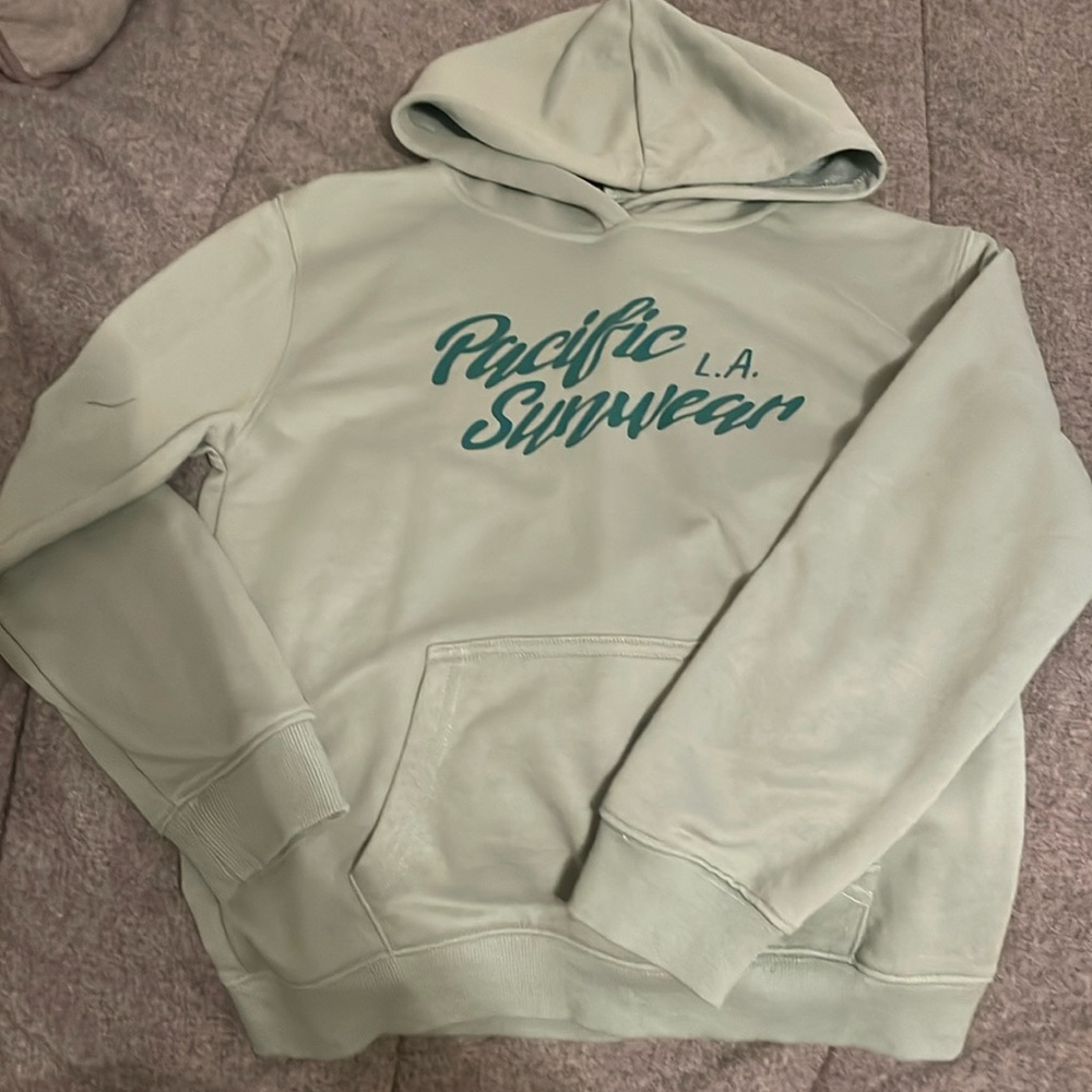soft sweatshirt color green